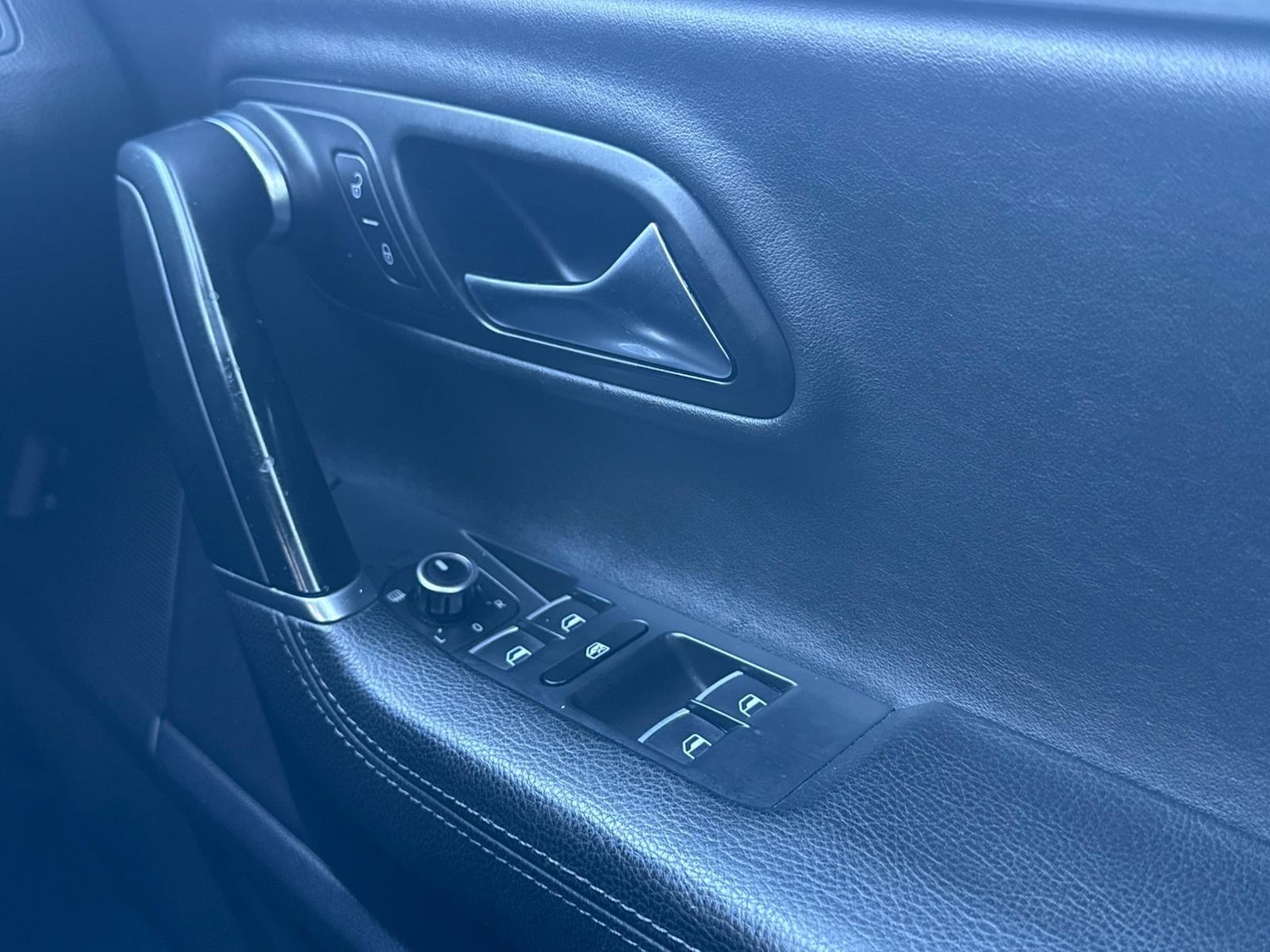 Used Volkswagen CC 2013 for sale - 76866366: Photo 24