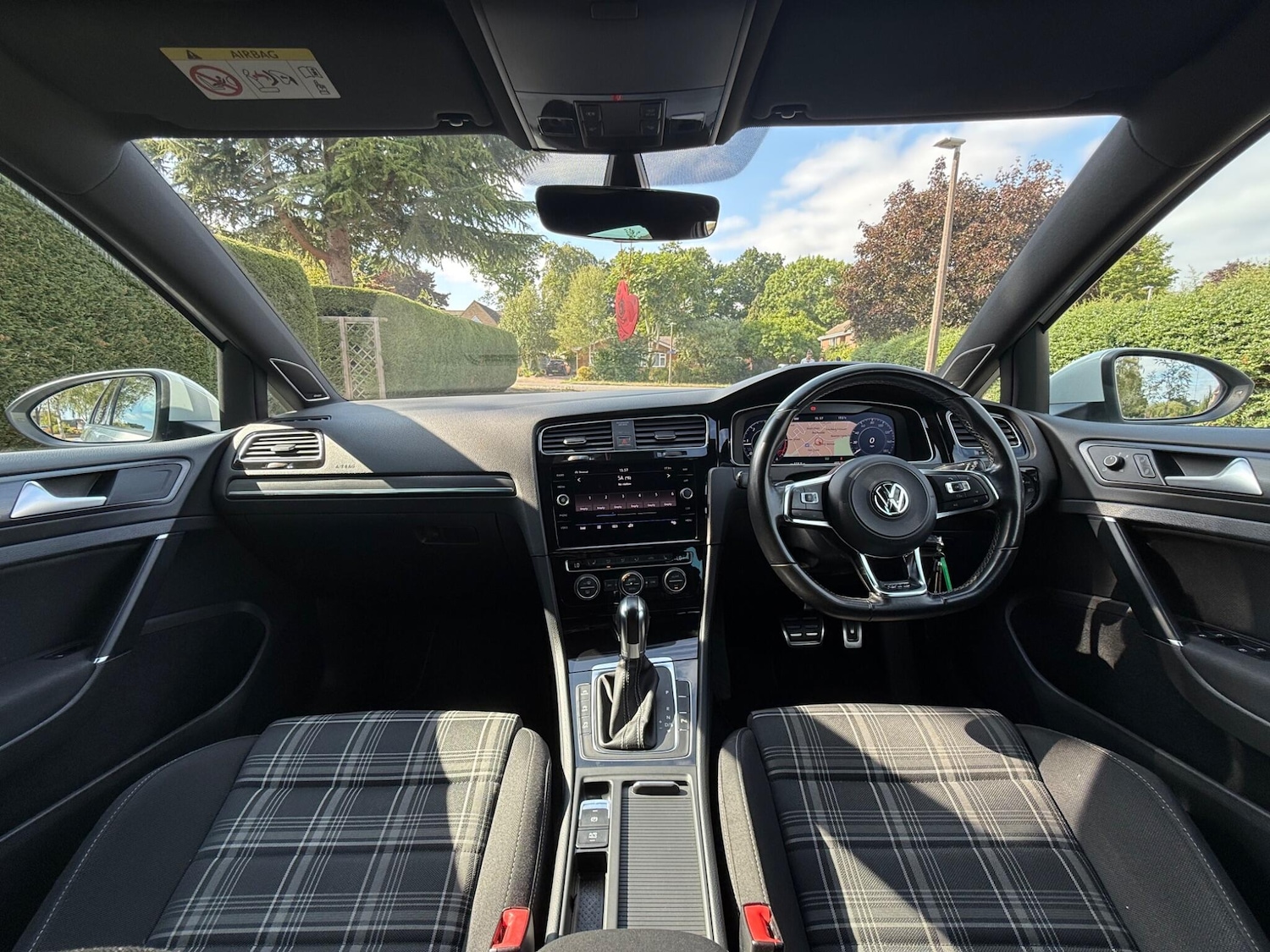 Used Volkswagen Golf 2017 for sale - 76620120: Photo 13