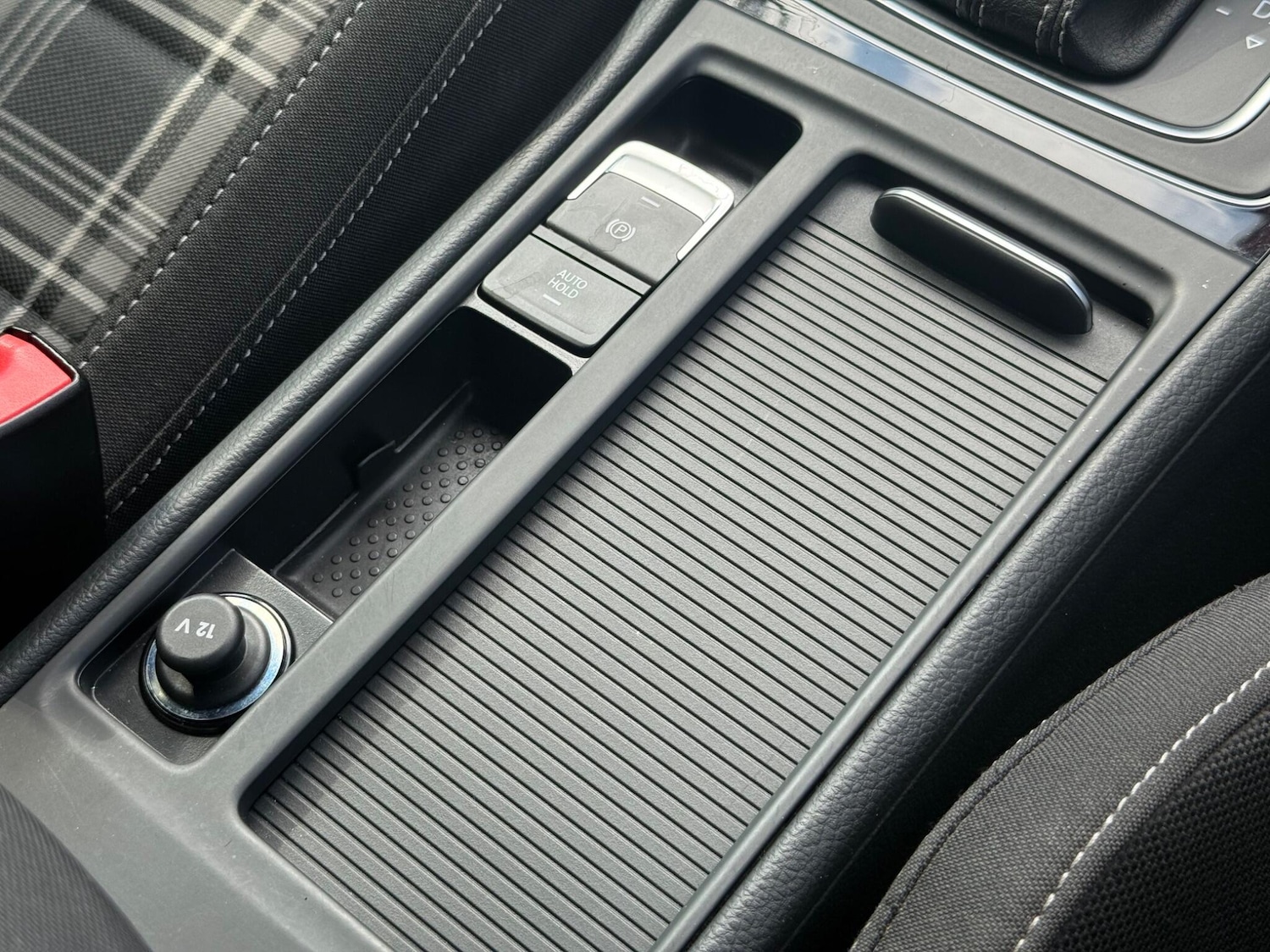 Used Volkswagen Golf 2017 for sale - 76620120: Photo 17