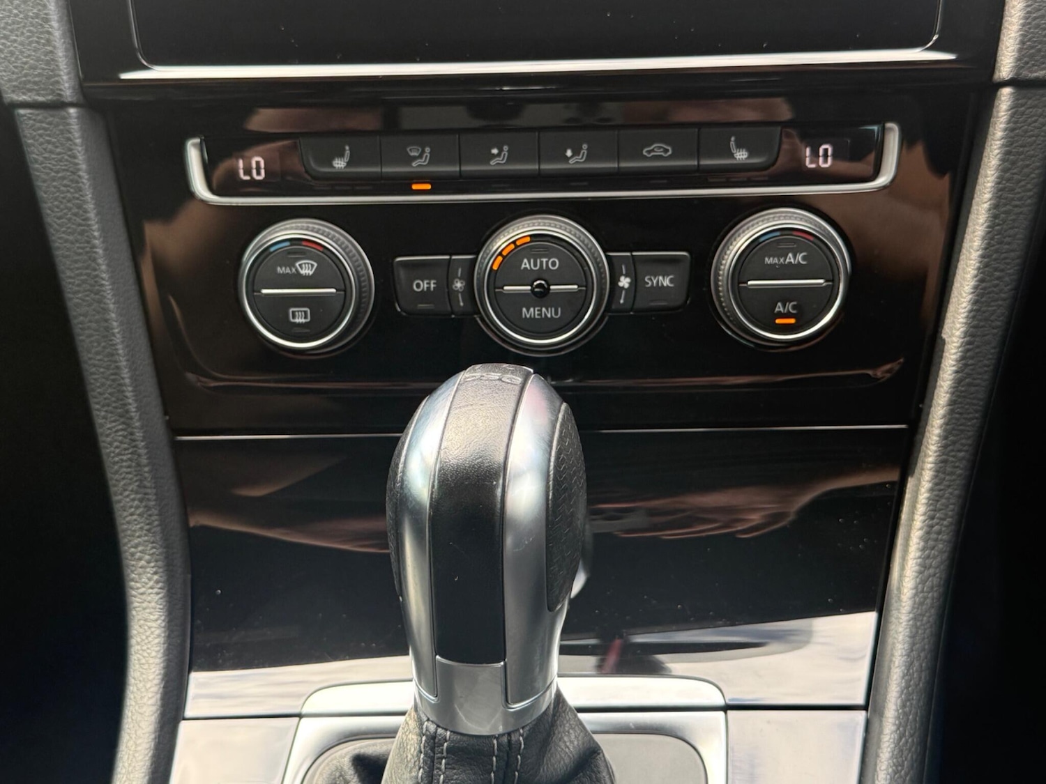 Used Volkswagen Golf 2017 for sale - 76620120: Photo 19