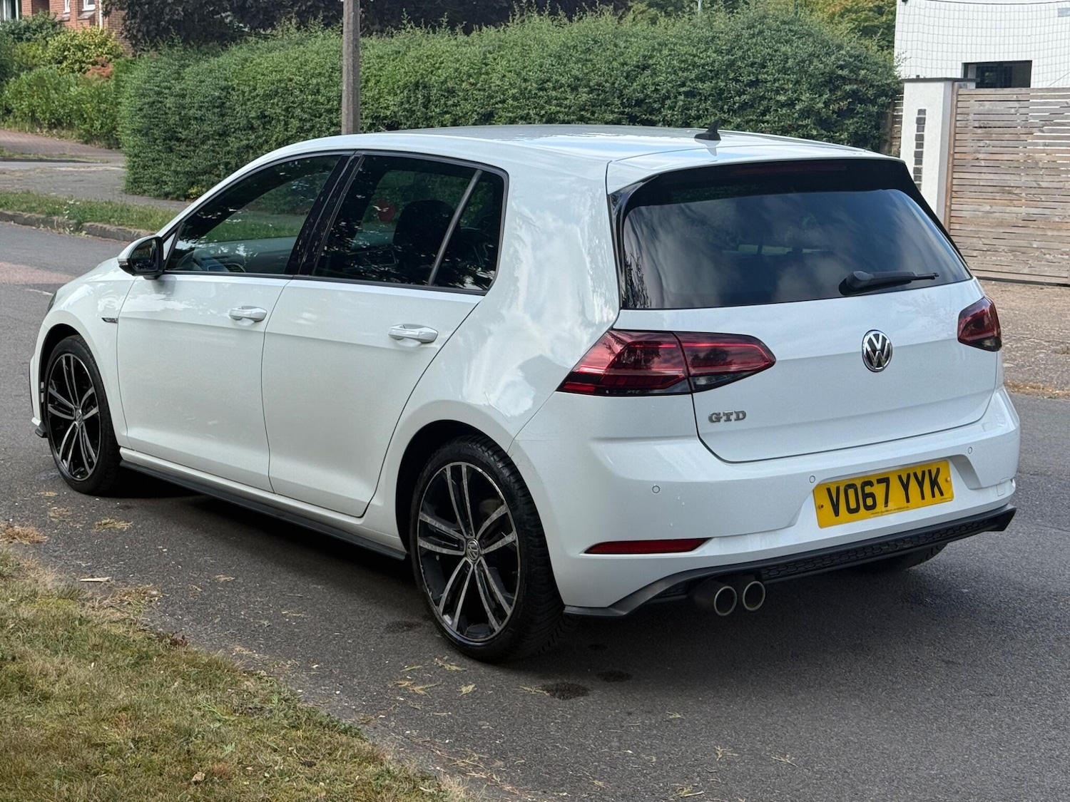 Used Volkswagen Golf 2017 for sale - 76620120: Photo 4