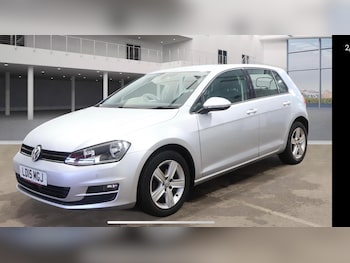 Used Volkswagen Golf 2015 for sale - 76824346: Photo
