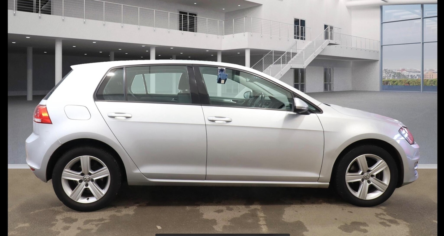 Used Volkswagen Golf 2015 for sale - 76824346: Photo 5
