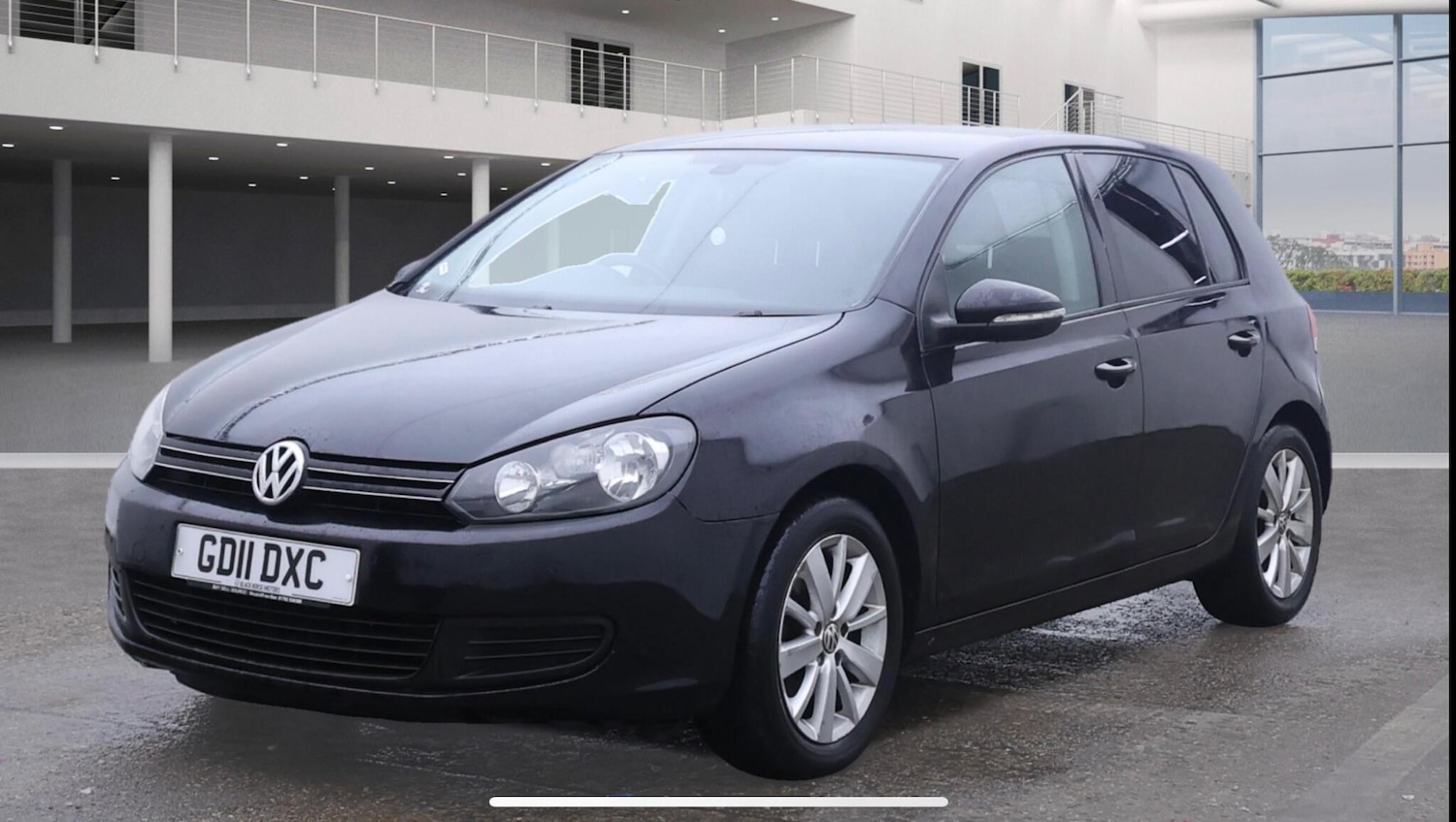 Used Volkswagen Golf 2011 for sale - 76823603: Photo 2