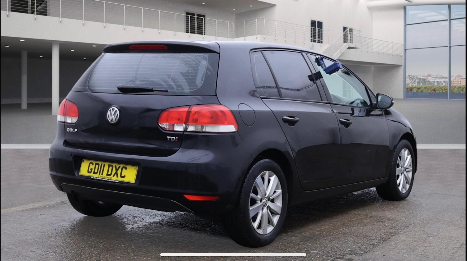 Used Volkswagen Golf 2011 for sale - 76823603: Photo 6