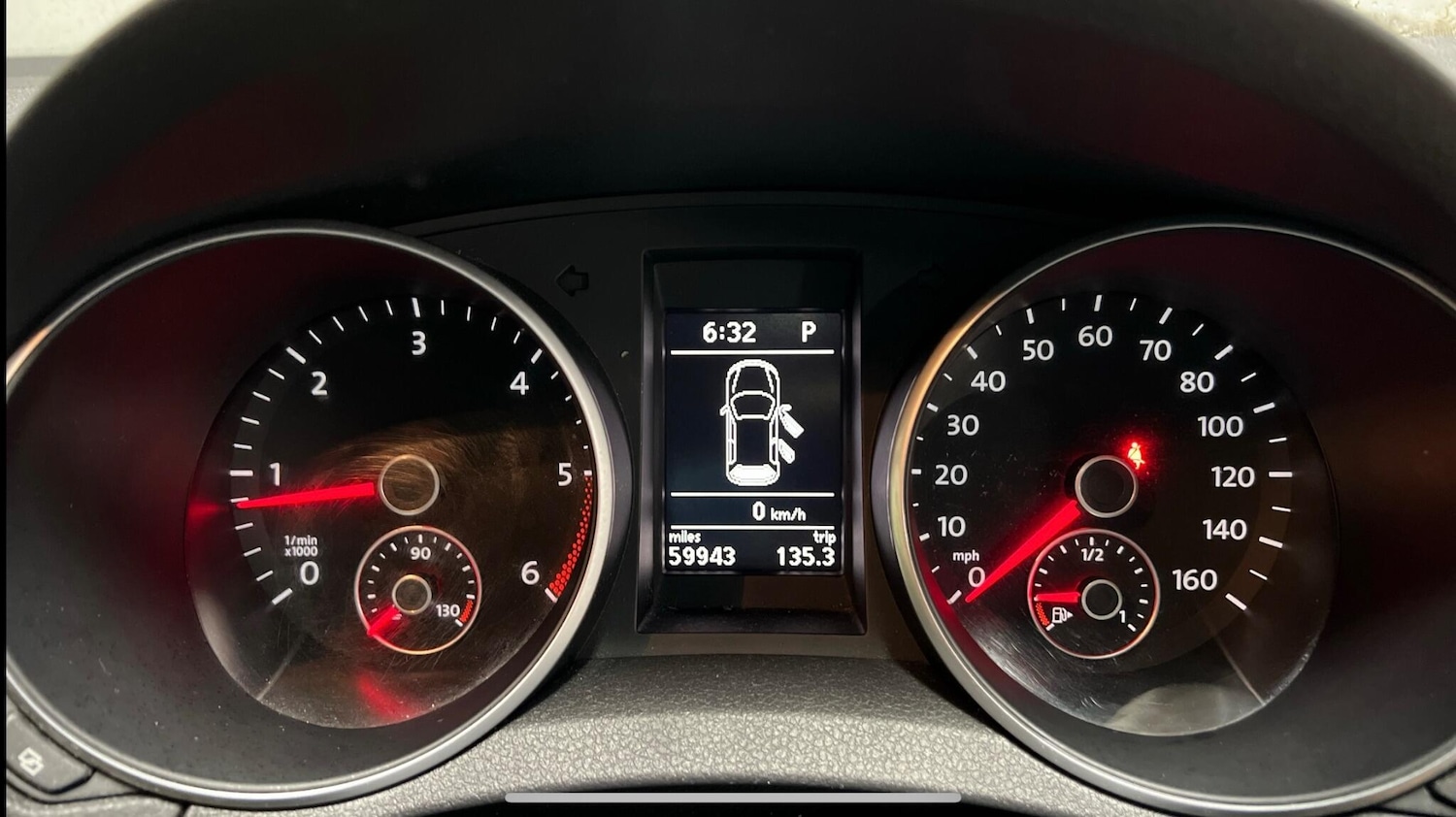 Used Volkswagen Golf 2011 for sale - 76823603: Photo 8