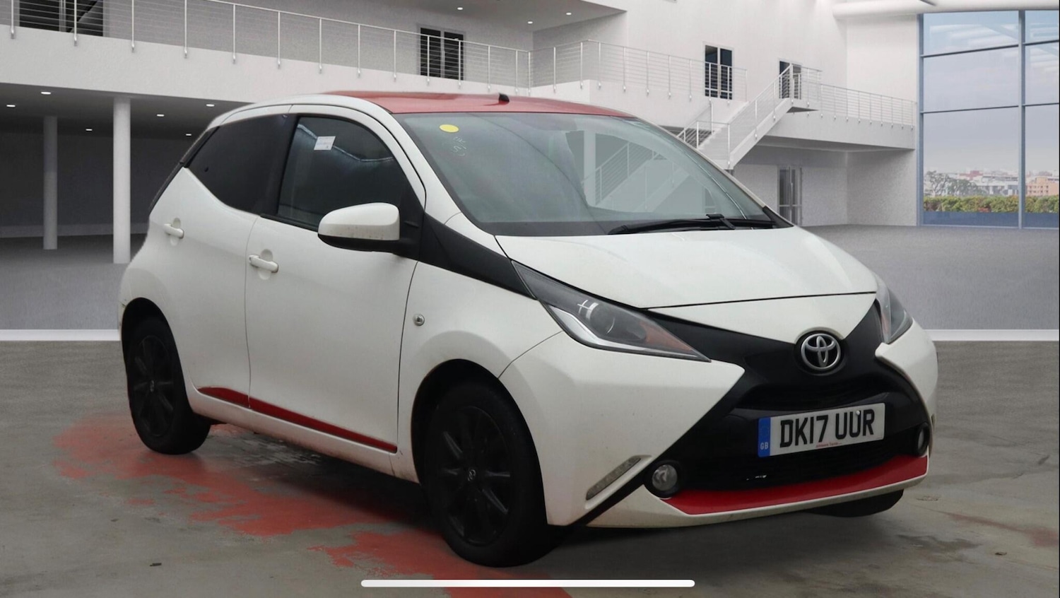 Used Toyota AYGO 2017 for sale - 77131626: Photo 4