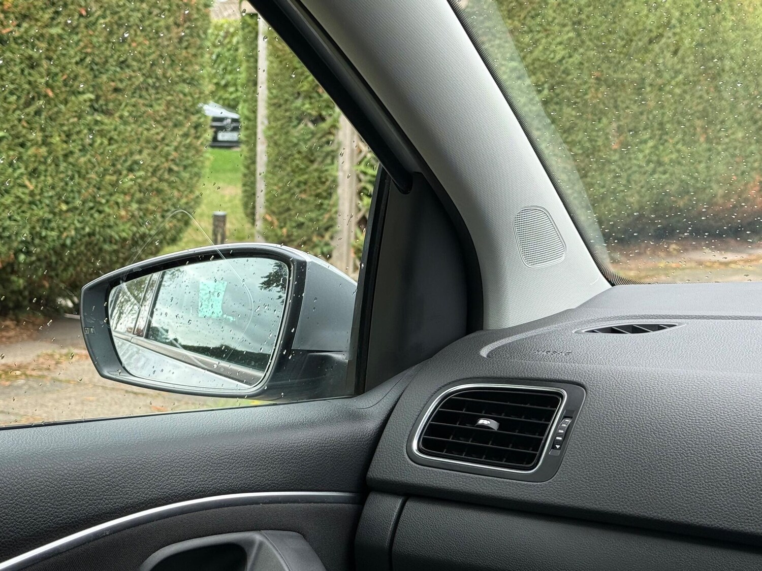 Used Volkswagen Polo 2017 for sale - 76561719: Photo 51