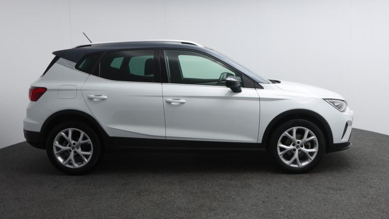 Used SEAT Arona 2023 for sale - 77161146: Photo 2