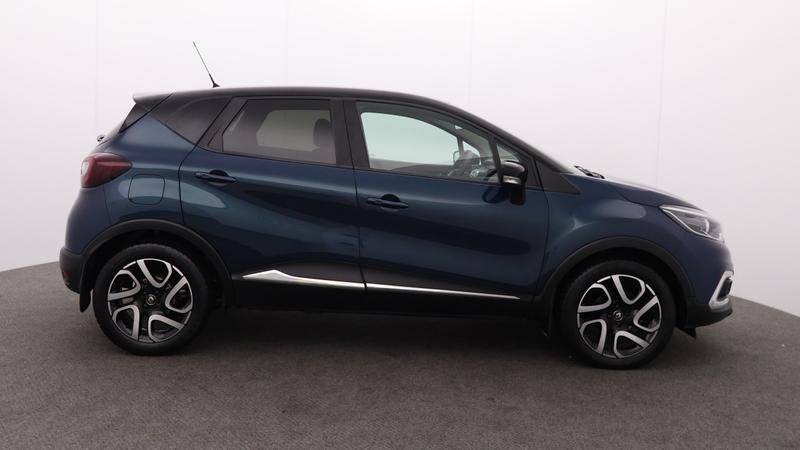 Used Renault Captur for sale - 77592775: Photo 2