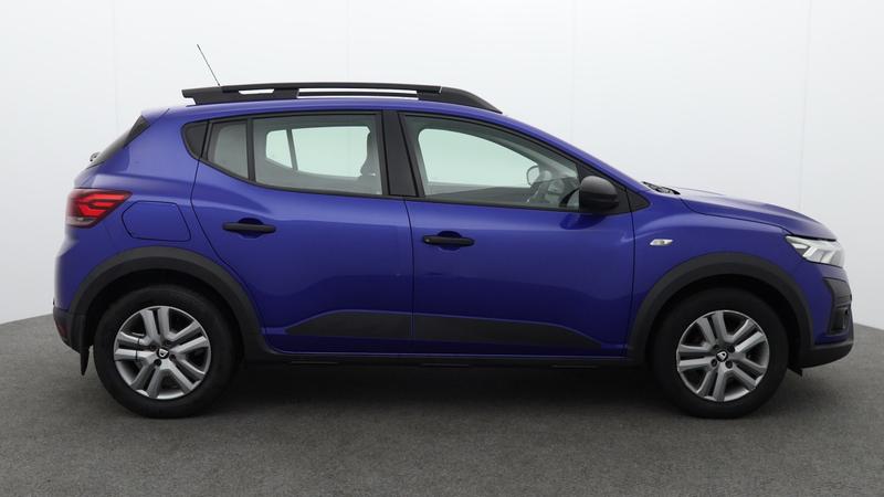 Used Dacia Sandero Stepway 2021 for sale - 77367760: Photo 2