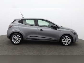 Used Renault Clio 2024 for sale - 78602911: Photo