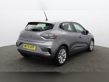 Used Renault Clio 2024 for sale - 78602911: Photo