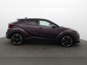 Used Toyota C-HR 2023 for sale - 78443110: Photo