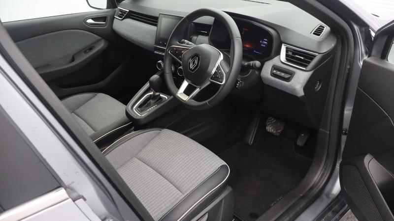 Used Renault Clio 2024 for sale - 77116893: Photo 11