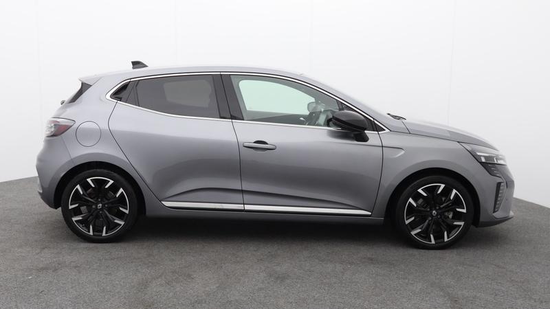 Used Renault Clio 2024 for sale - 77116893: Photo 2