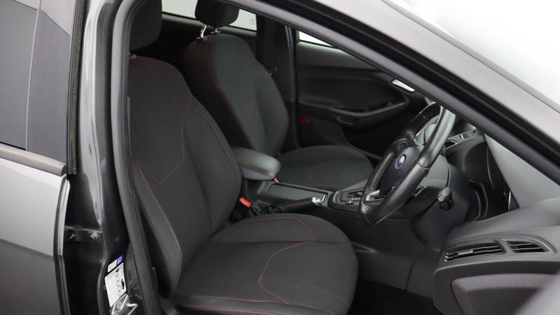 Used Ford Focus 2018 for sale - 77462494: Photo 9