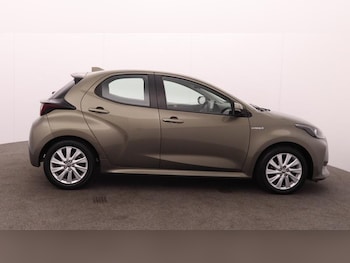 Used Toyota Yaris 2021 for sale - 78329553: Photo