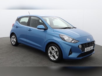 Used Hyundai i10 2023 for sale - 77117104: Photo