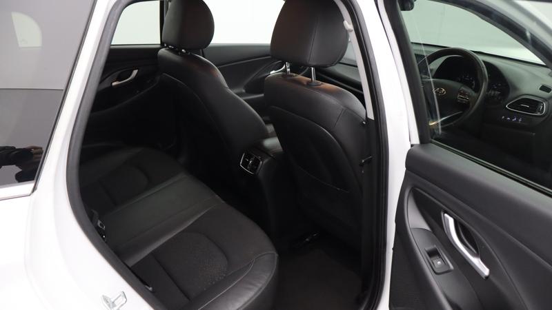 Used Hyundai i30 2018 for sale - 77592801: Photo 25