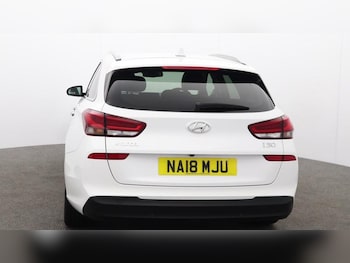 Used Hyundai i30 2018 for sale - 77592801: Photo