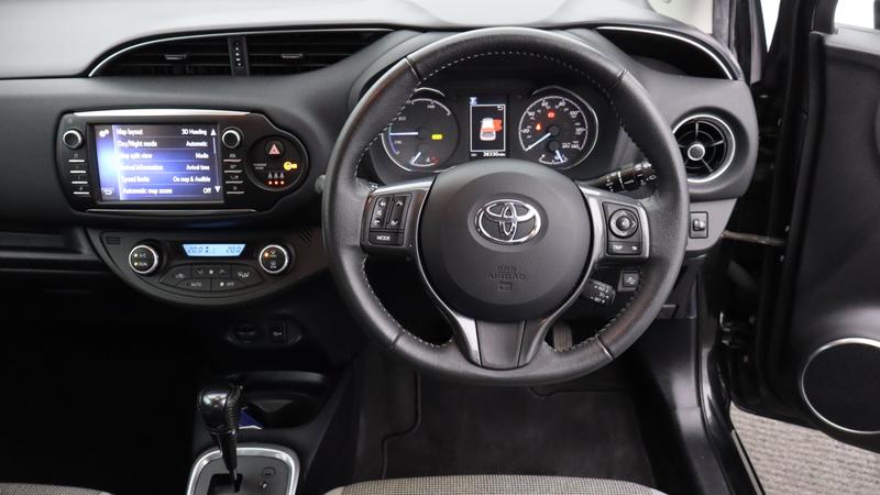 Used Toyota Yaris 2020 for sale - 77117265: Photo 18