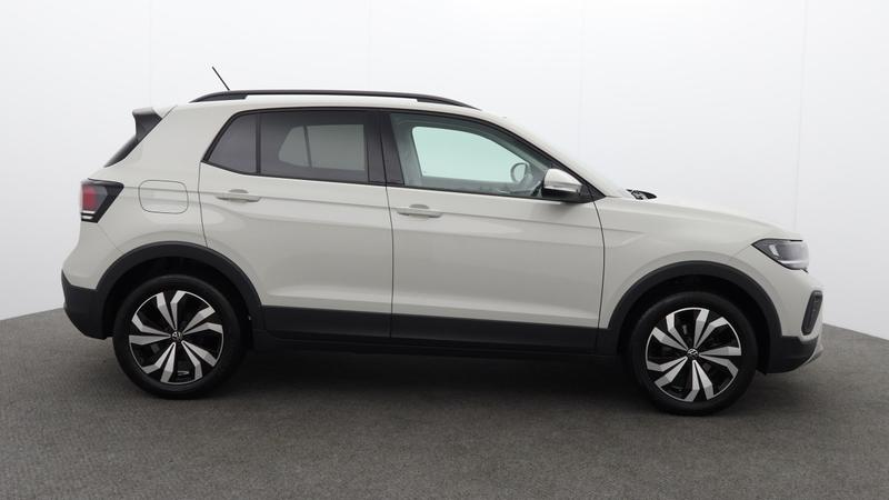 Used Volkswagen T-Cross 2024 for sale - 77117015: Photo 2