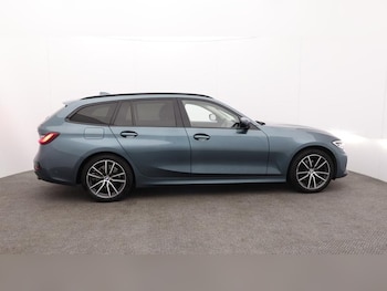 Used BMW 3 Series 2021 for sale - 78744878: Photo