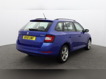 Used Skoda Fabia 2019 for sale - 77116947: Photo