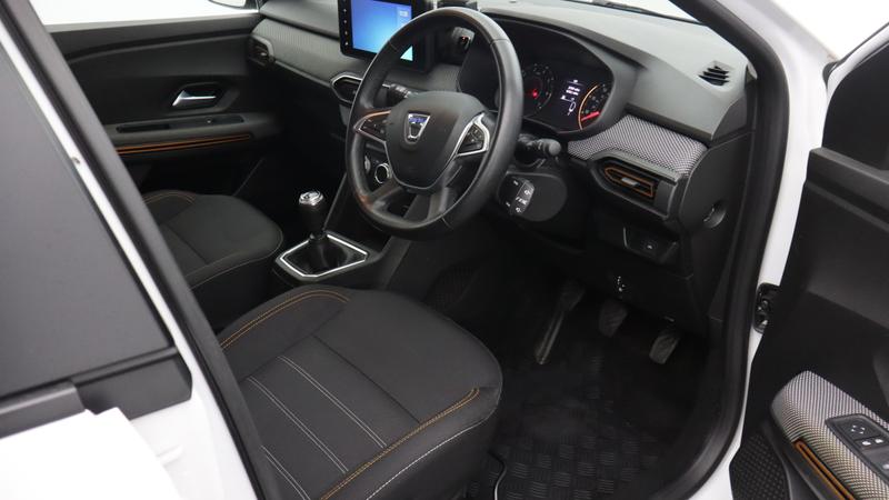 Used Dacia Sandero Stepway 2022 for sale - 77819590: Photo 11