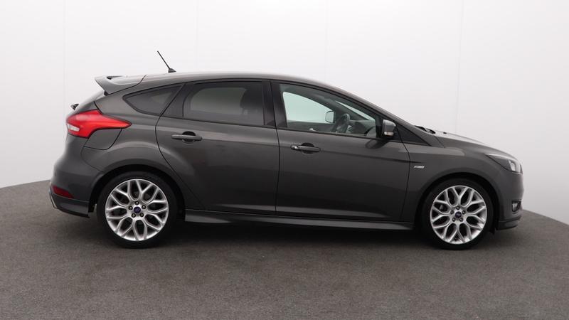 Used Ford Focus 2018 for sale - 77607620: Photo 2