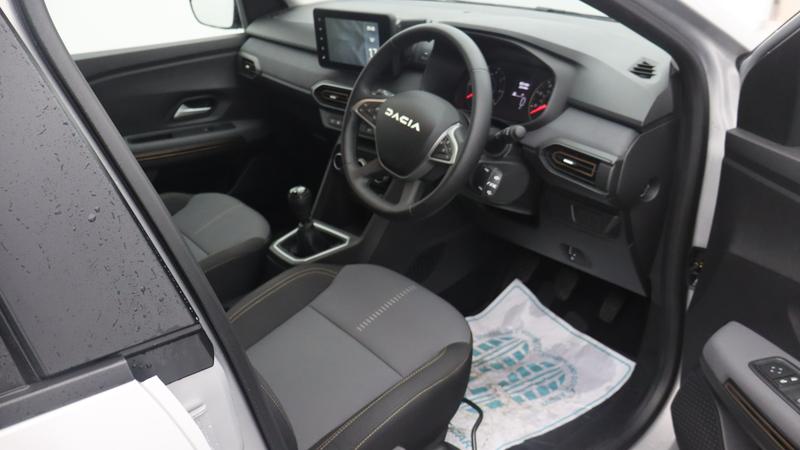 Used Dacia Sandero Stepway 2023 for sale - 77117031: Photo 11