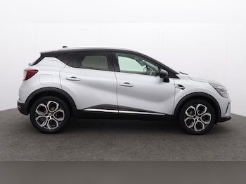 Used Renault Captur 2023 for sale - 77528968: Photo