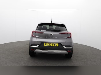 Used Renault Captur 2022 for sale - 77176299: Photo