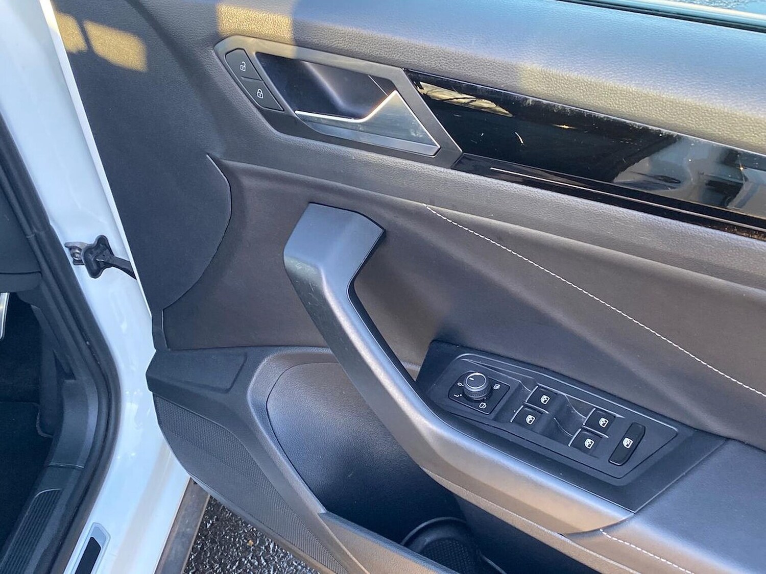 Used Volkswagen T-Roc 2022 for sale - 77487345: Photo 21