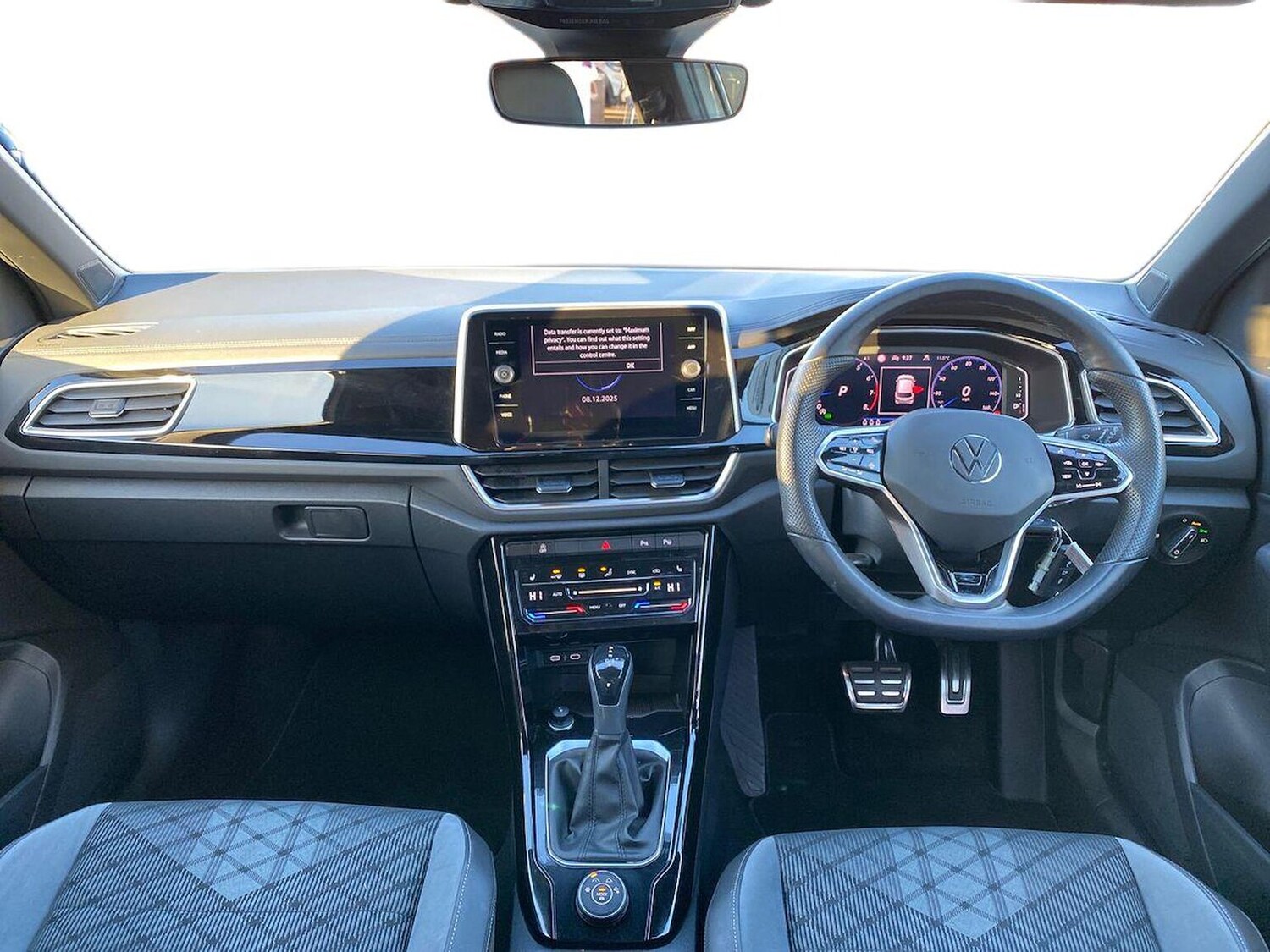 Used Volkswagen T-Roc 2022 for sale - 77487345: Photo 8