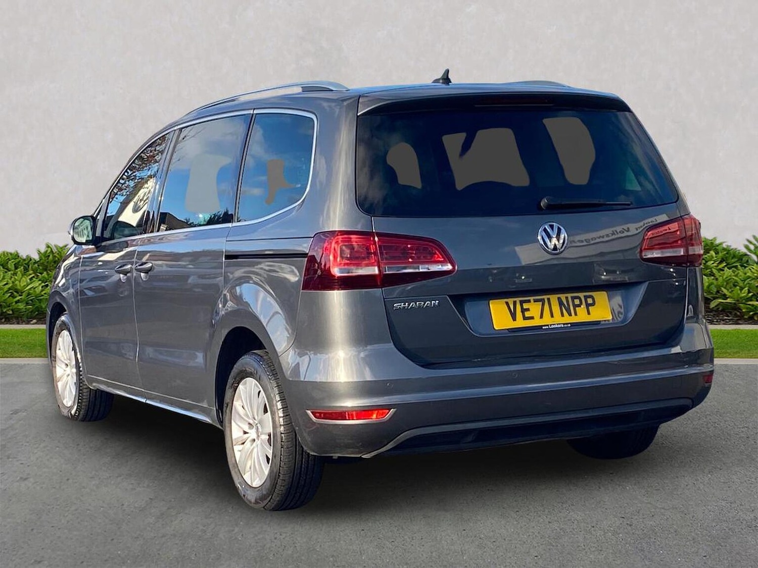 Used Volkswagen Sharan 2021 for sale - 76588617: Photo 2