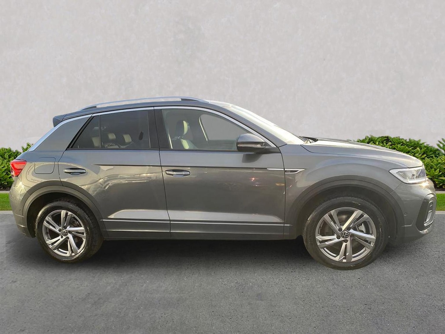 Used Volkswagen T-Roc 2025 for sale - 78064487: Photo 3