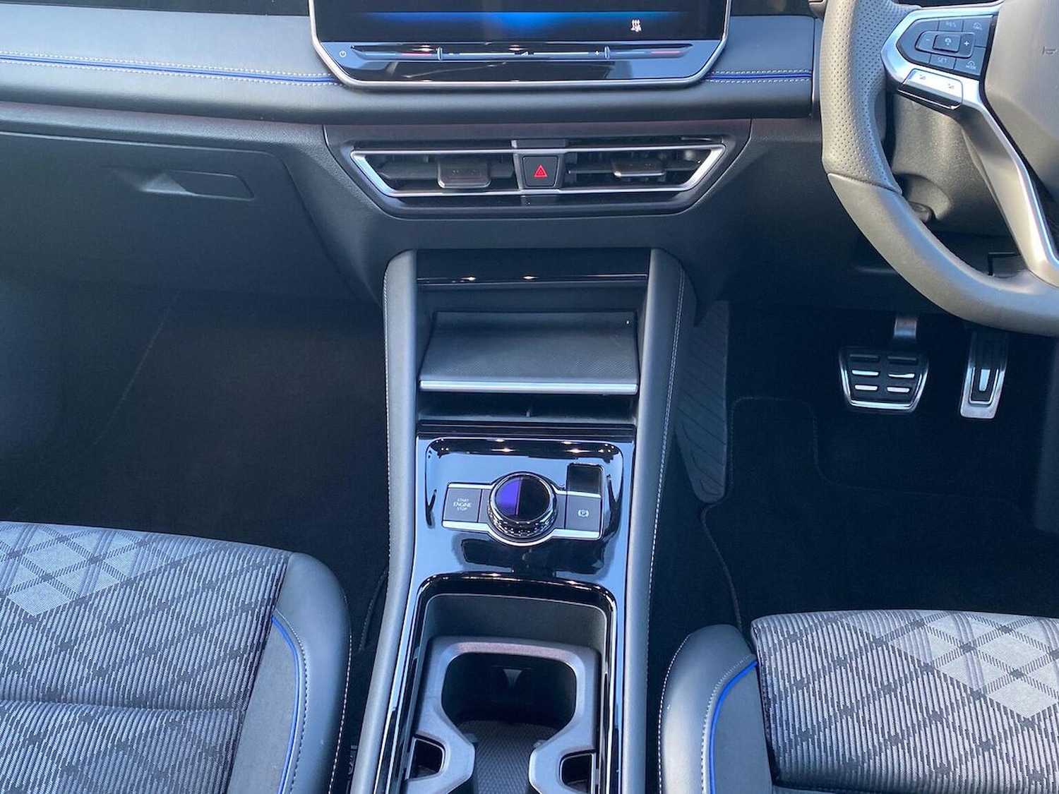 Used Volkswagen Tiguan 2025 for sale - 76392495: Photo 13