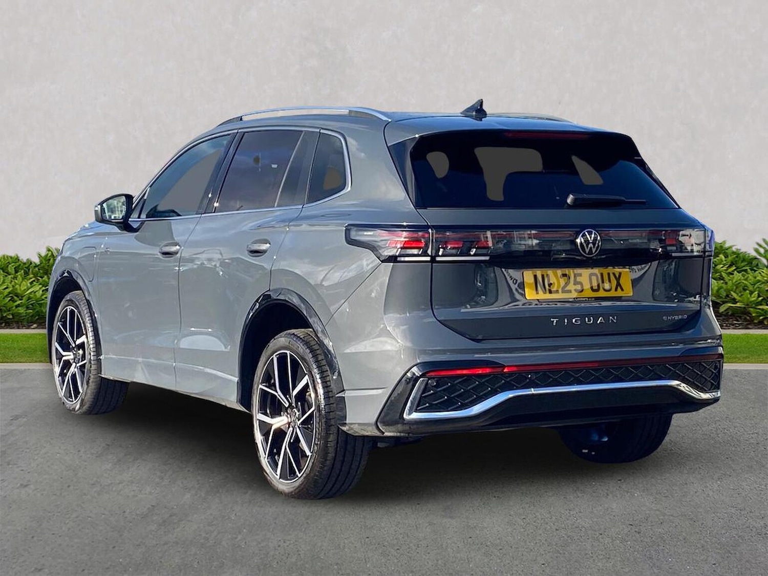 Used Volkswagen Tiguan 2025 for sale - 76392495: Photo 2