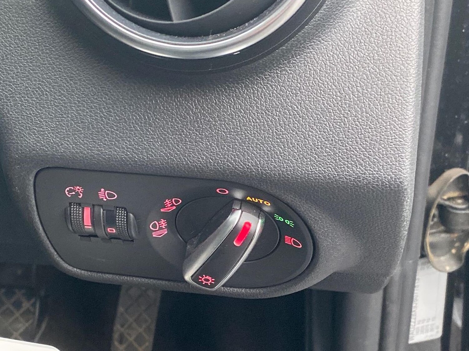 Used Audi A1 2018 for sale - 76736707: Photo 22