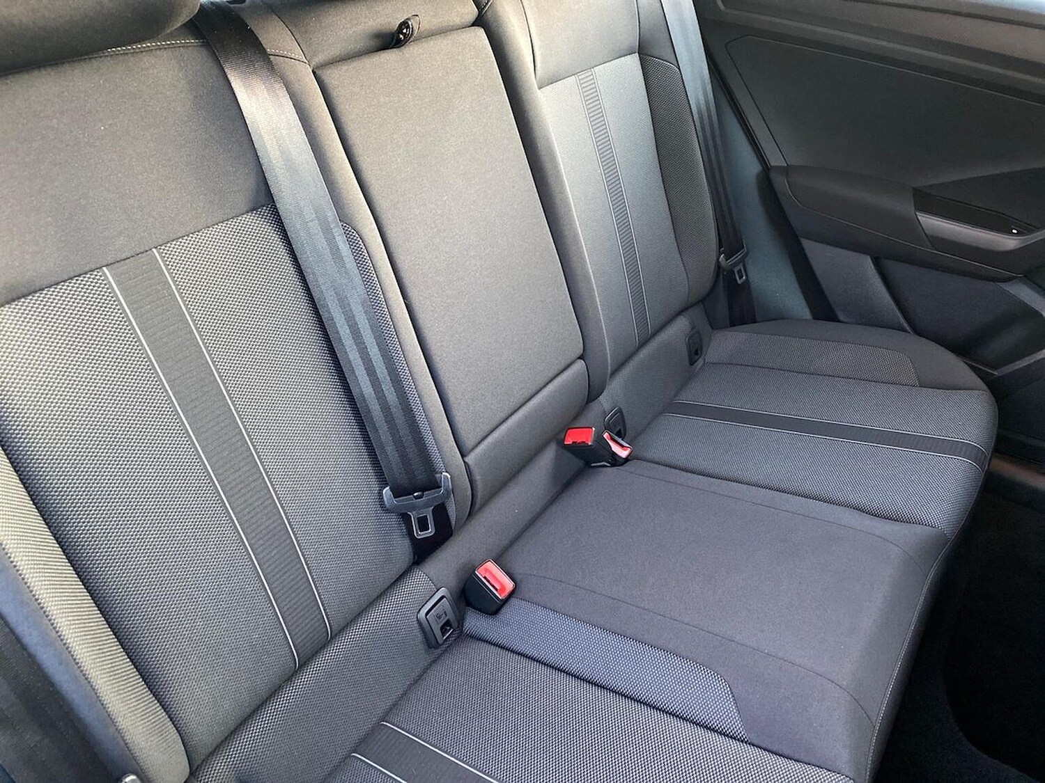 Used Volkswagen T-Roc 2022 for sale - 77001853: Photo 16