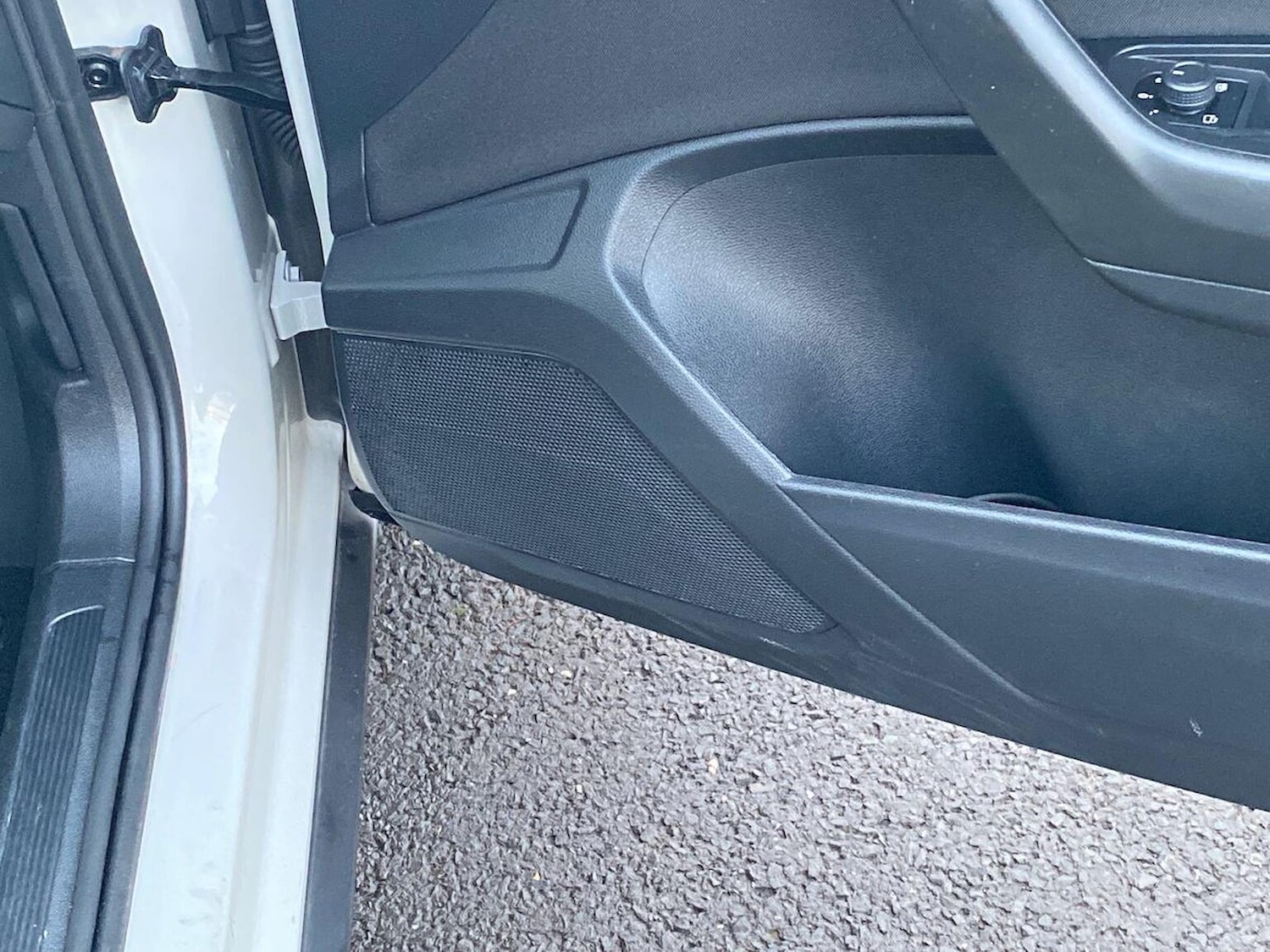 Used Volkswagen T-Roc 2022 for sale - 77001853: Photo 29