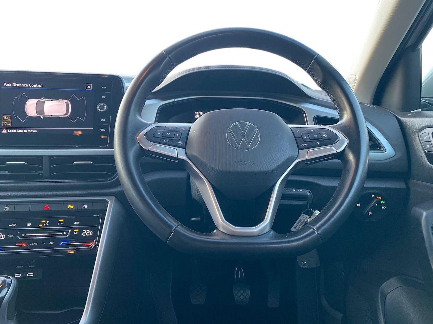 Used Volkswagen T-Roc 2022 for sale - 77001853: Photo 9