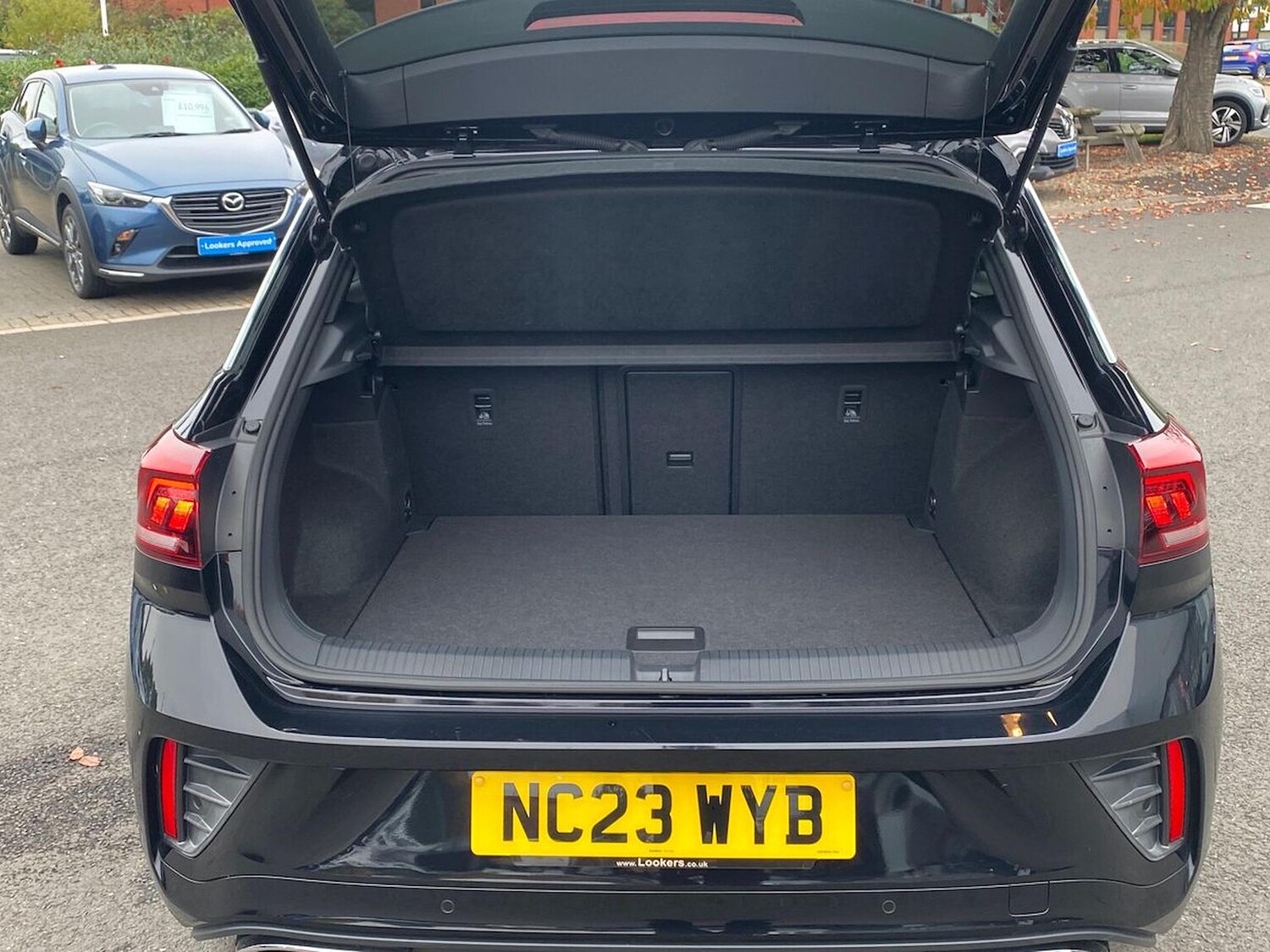 Used Volkswagen T-Roc 2023 for sale - 76281144: Photo 17