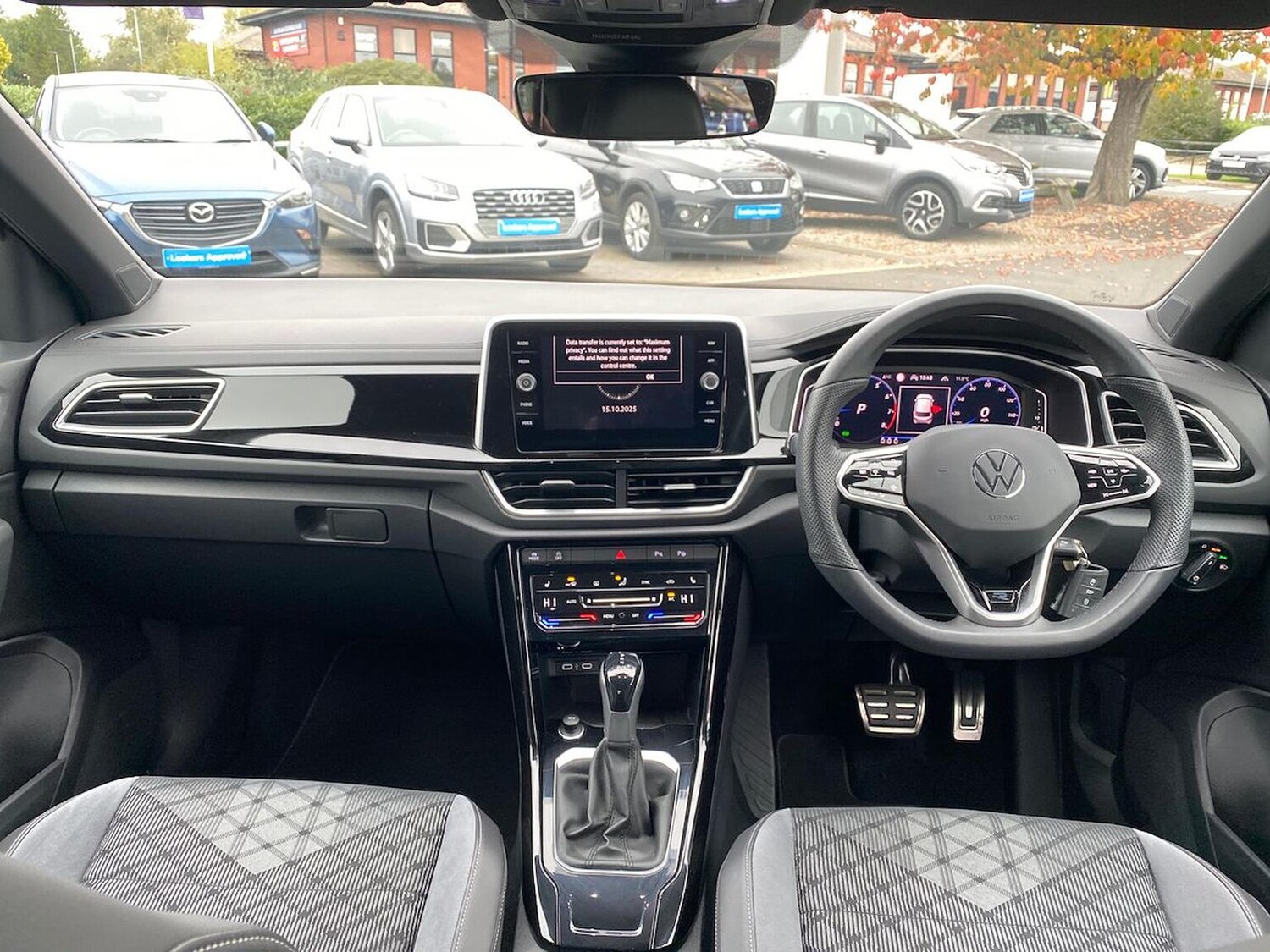 Used Volkswagen T-Roc 2023 for sale - 76281144: Photo 8