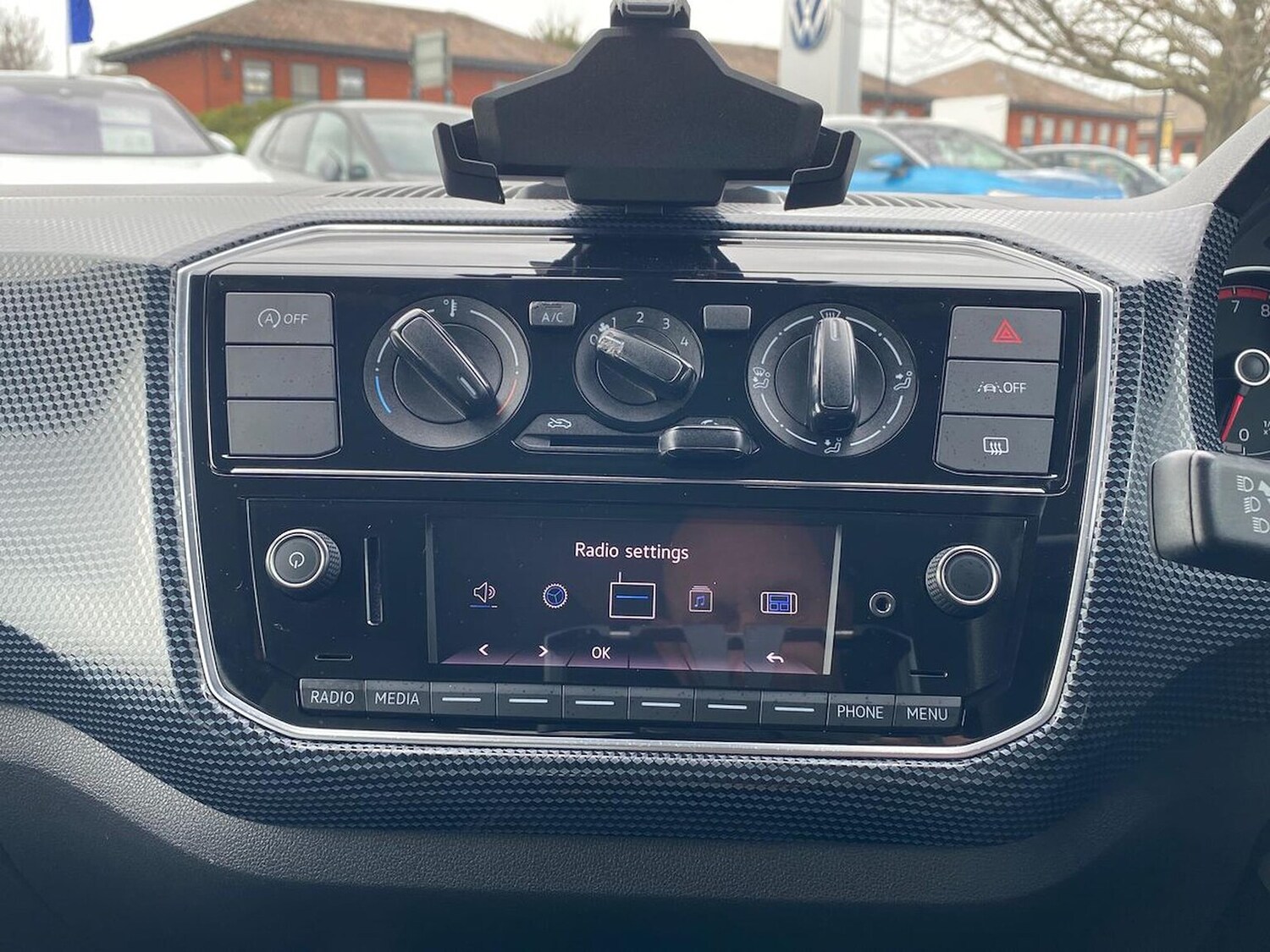 Used Volkswagen up! 2023 for sale - 78195193: Photo 12