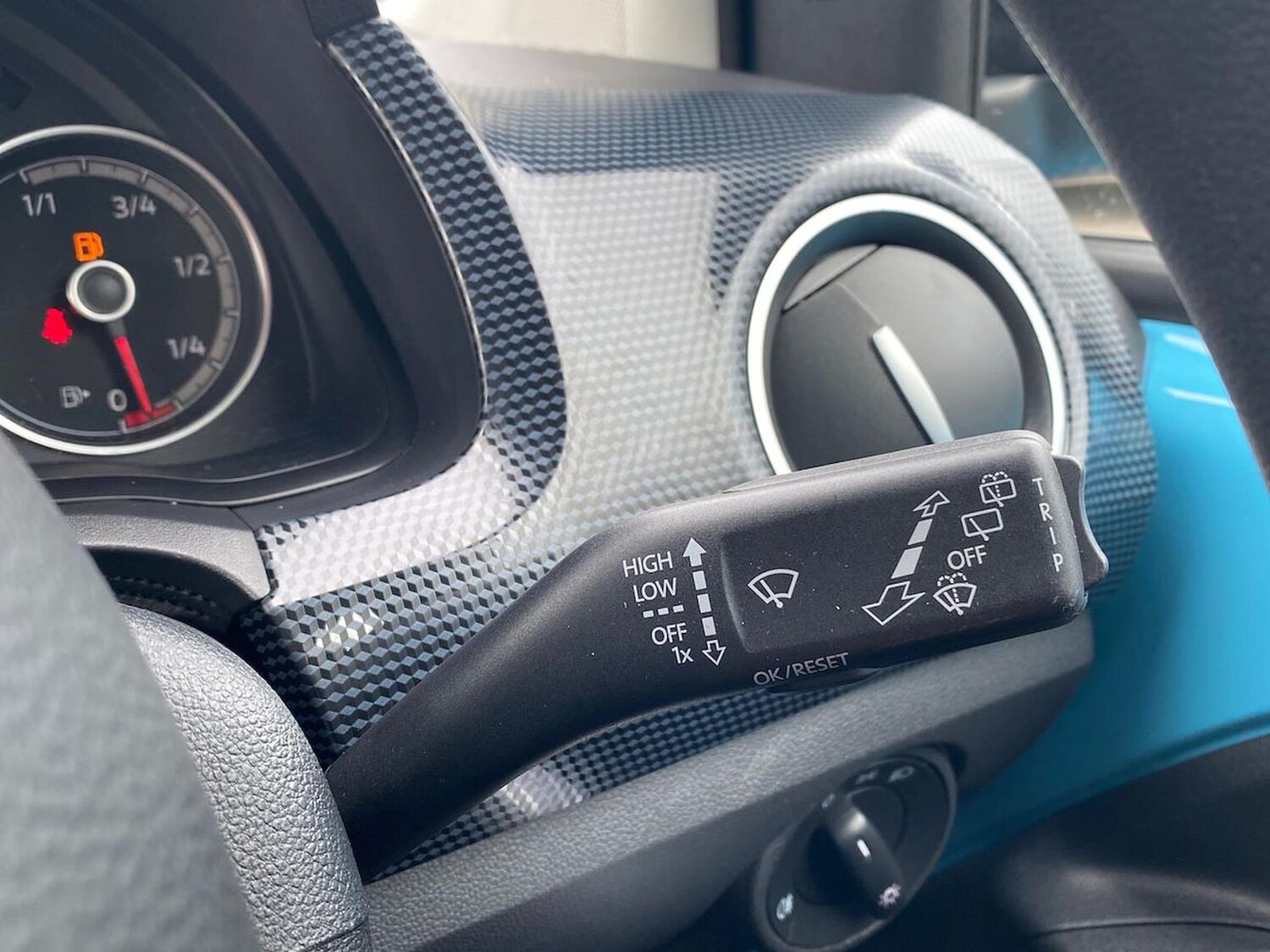 Used Volkswagen up! 2023 for sale - 78195193: Photo 23