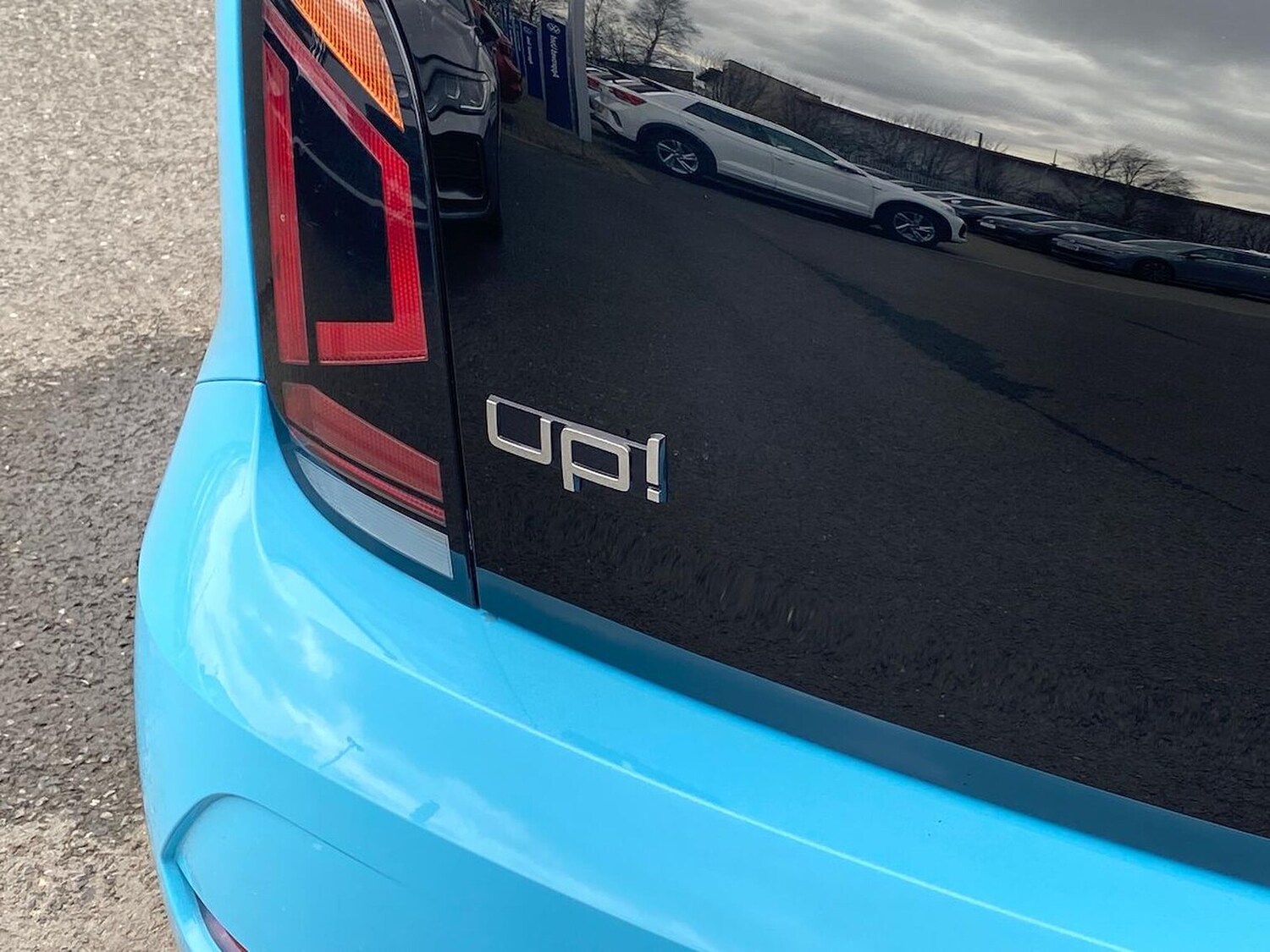 Used Volkswagen up! 2023 for sale - 78195193: Photo 30