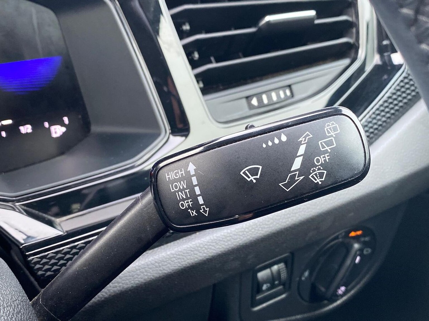 Used Volkswagen Polo 2023 for sale - 77676364: Photo 26